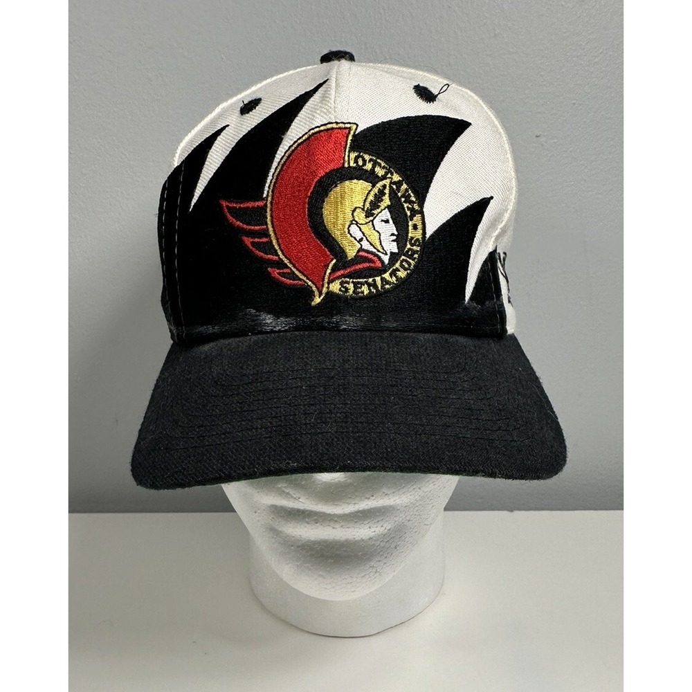 Vintage 90's Logo Athletic Ottawa Senators Sharktooth Snapback Hat RARE‎